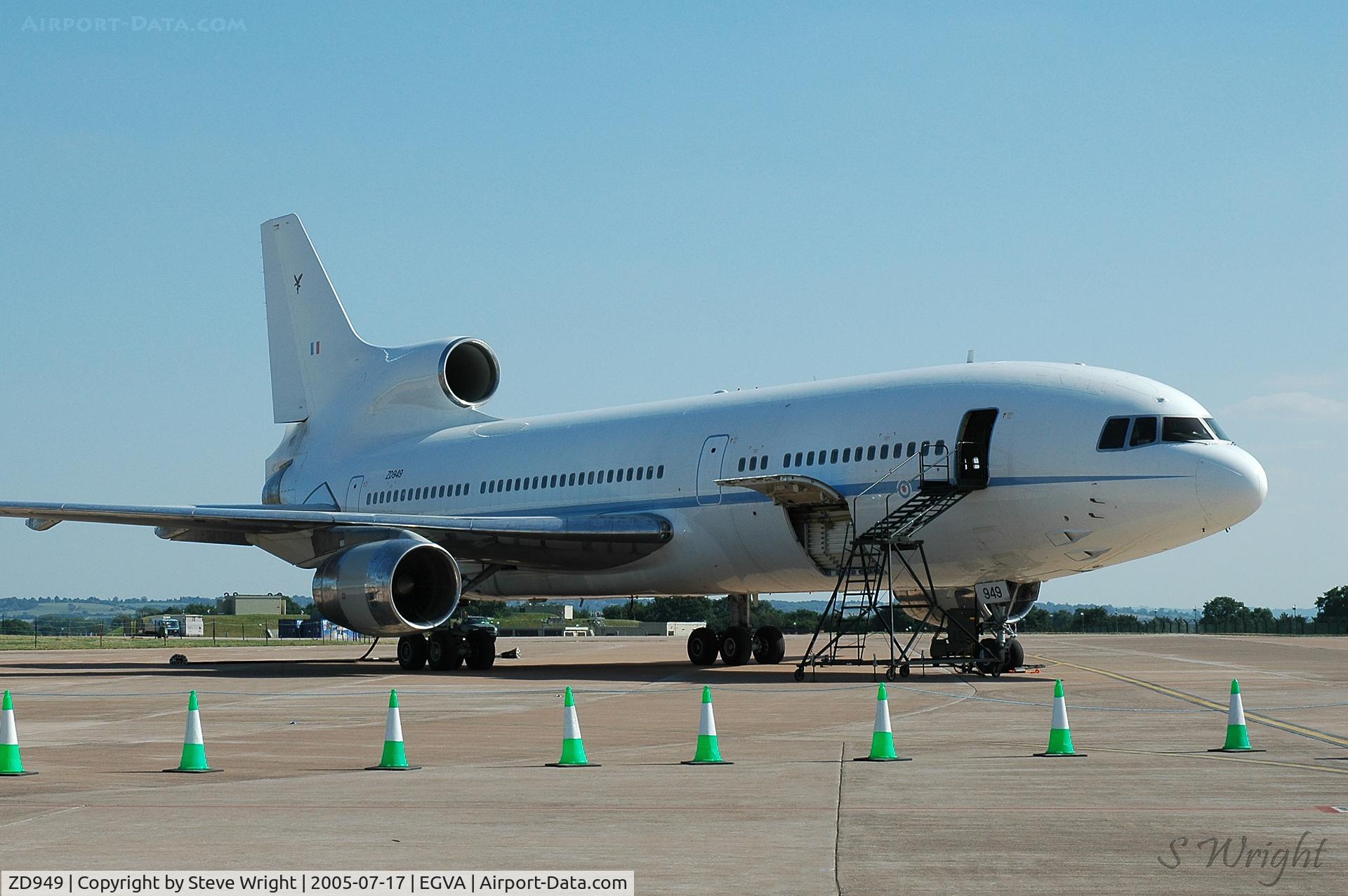 ZD949, 1979 Lockheed L-1011-500 K1 TriStar C/N 1159, RIAT 2005 RAF Fairford UK