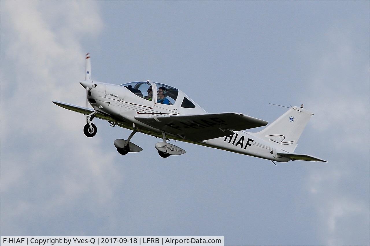 F-HIAF, Tecnam P-2002JF Sierra C/N Not Found F-HIAF, Tecnam P2002 JF, Take off rwy 25L, Brest-Bretagne Airport (LFRB-BES)