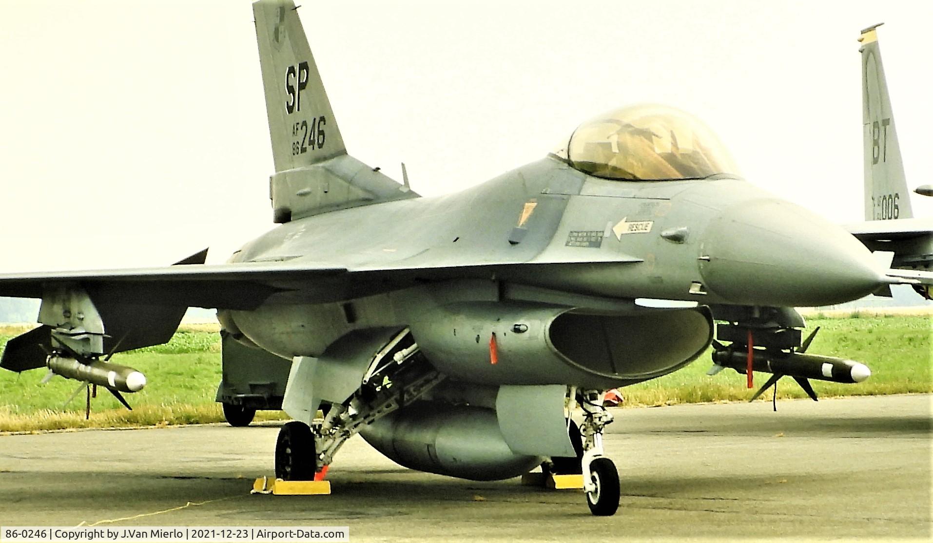 86-0246, 1986 General Dynamics F-16C Fighting Falcon C/N 5C-352, Slide scan