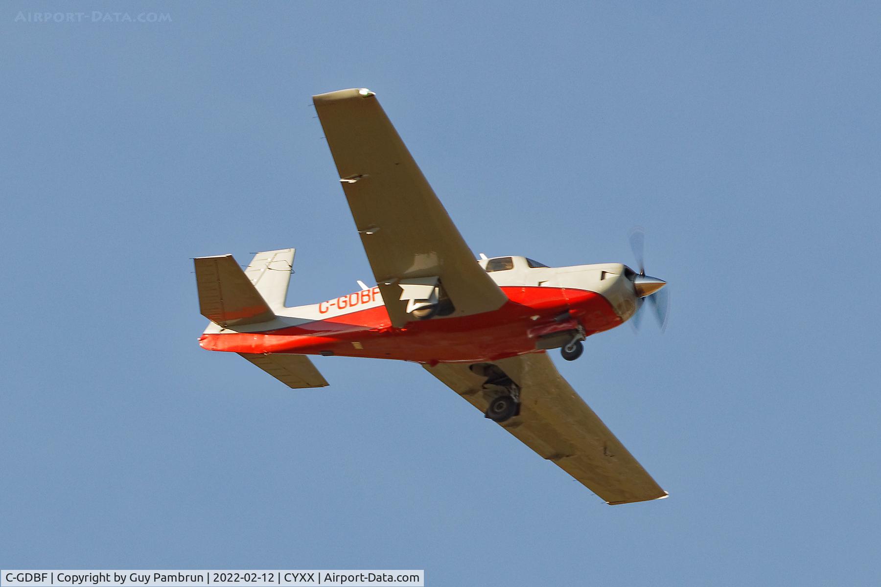 C-GDBF, 1983 Mooney M20K C/N 25-0768, Overflight