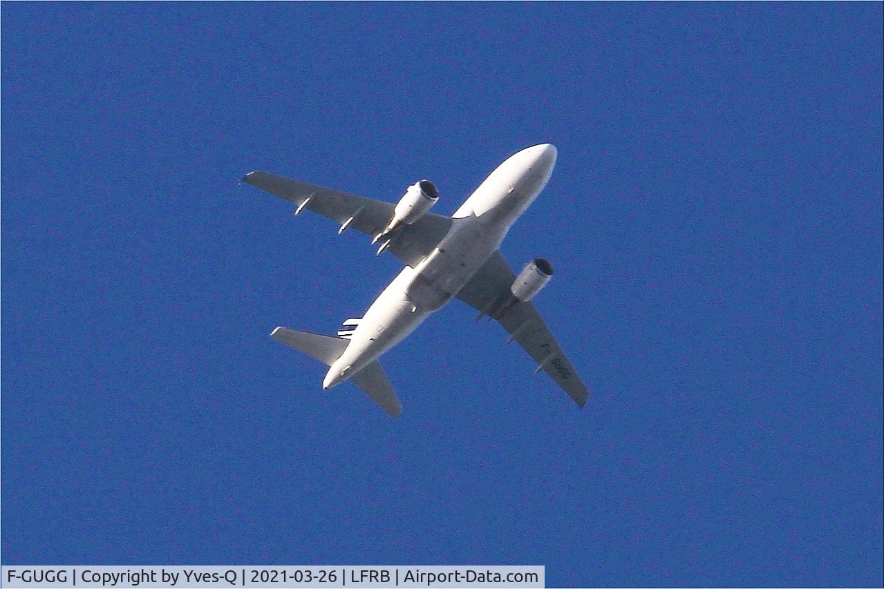 F-GUGG, 2004 Airbus A318-111 C/N 2317, Airbus A318-111, Flight over Brest-Bretagne airport (LFRB-BES)
