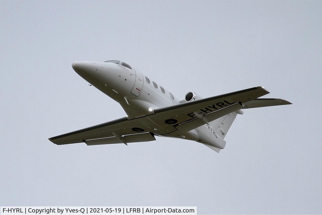 F-HYRL, 2021 Embraer EMB-500 Phenom 100 C/N 50000040, Embraer EMB-500 Phenom, Take off rwy 25L, Brest-Bretagne airport (LFRB-BES)