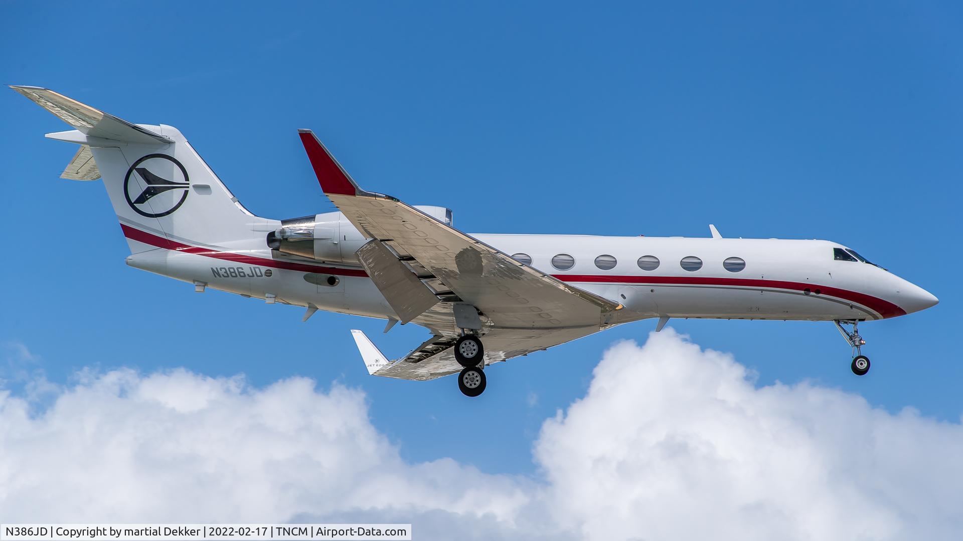N386JD, 2001 Gulfstream Aerospace G-IV SP C/N 1460, maho beach