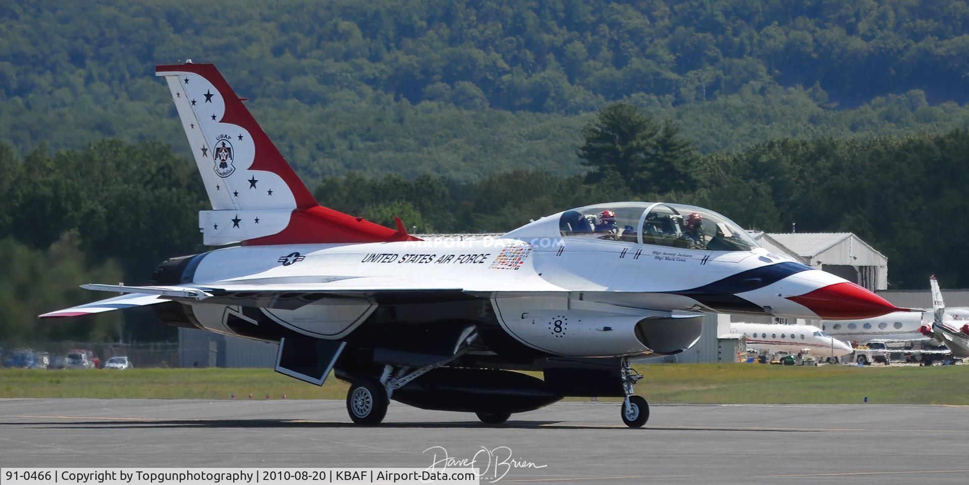 91-0466, 1991 General Dynamics F-16D Fighting Falcon C/N CD-21, Incentive ride returns