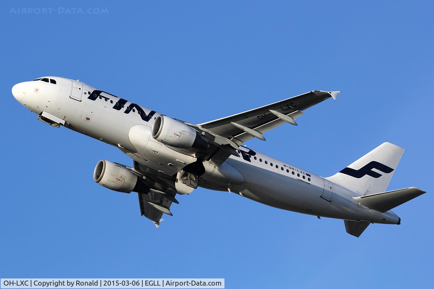 OH-LXC, 2001 Airbus A320-214 C/N 1544, at lhr