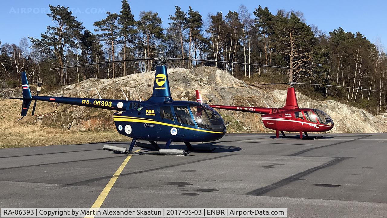 RA-06393, Robinson R66 C/N 0390, Parked at MIL06.