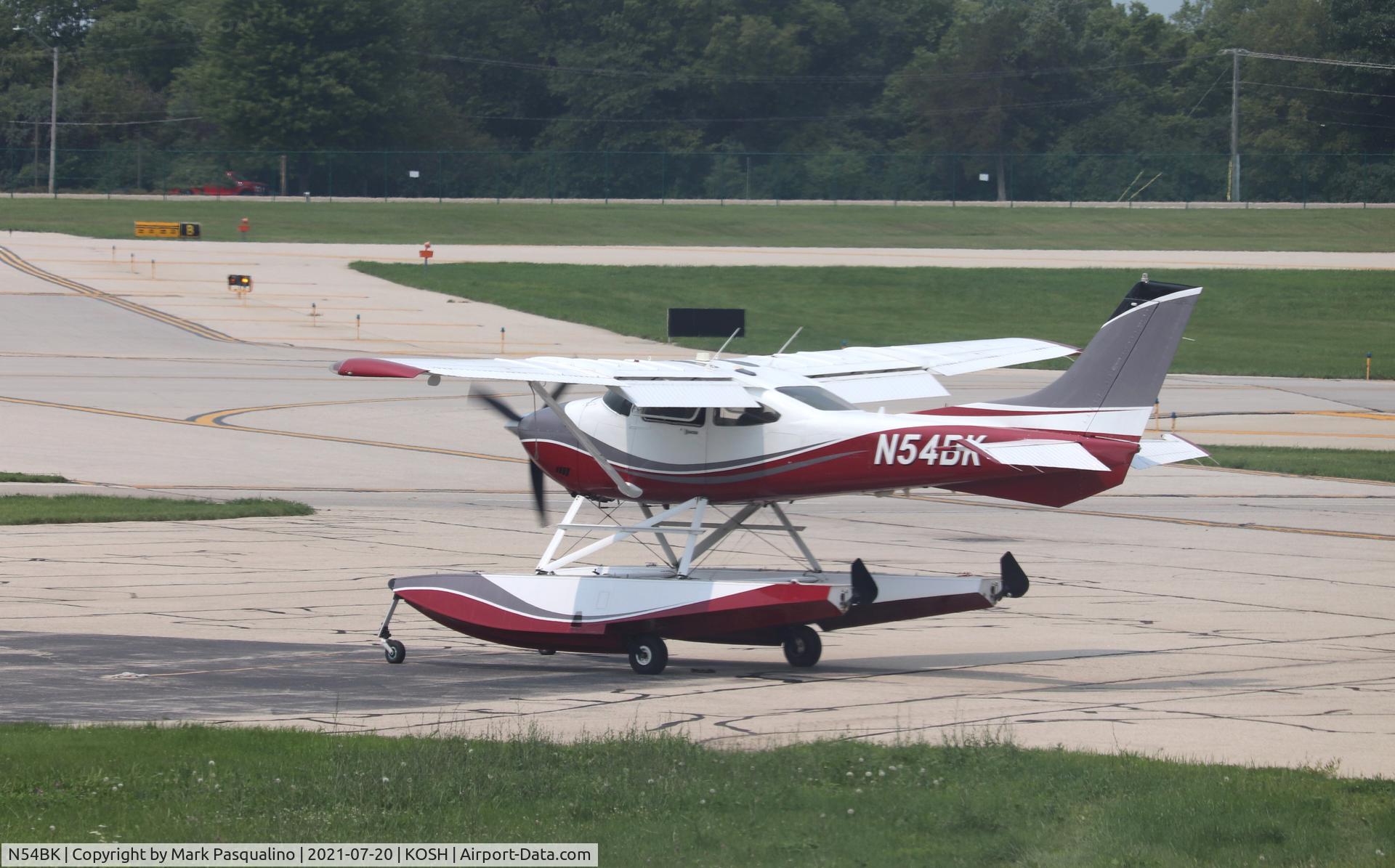 N54BK, 1981 Cessna 182R Amphibian Skylane C/N 18268073, Cessna 182R