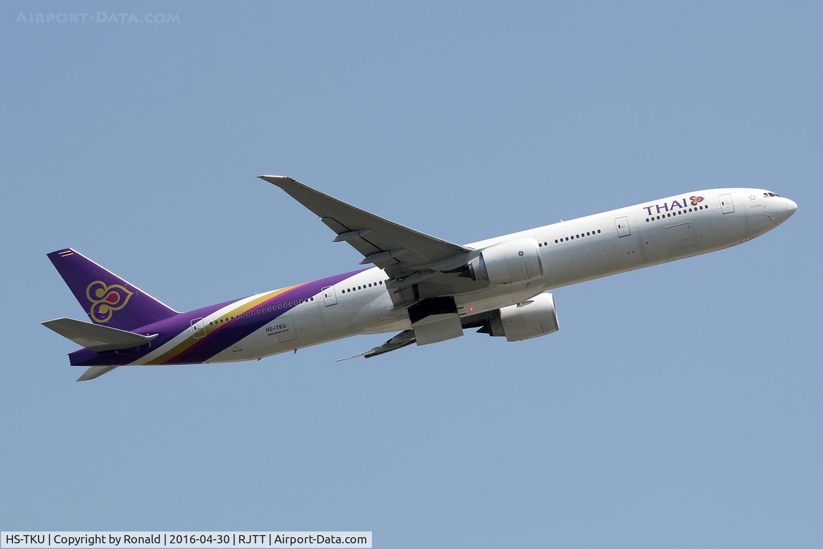 HS-TKU, 2013 Boeing 777-3D7/ER C/N 42110, at nrt