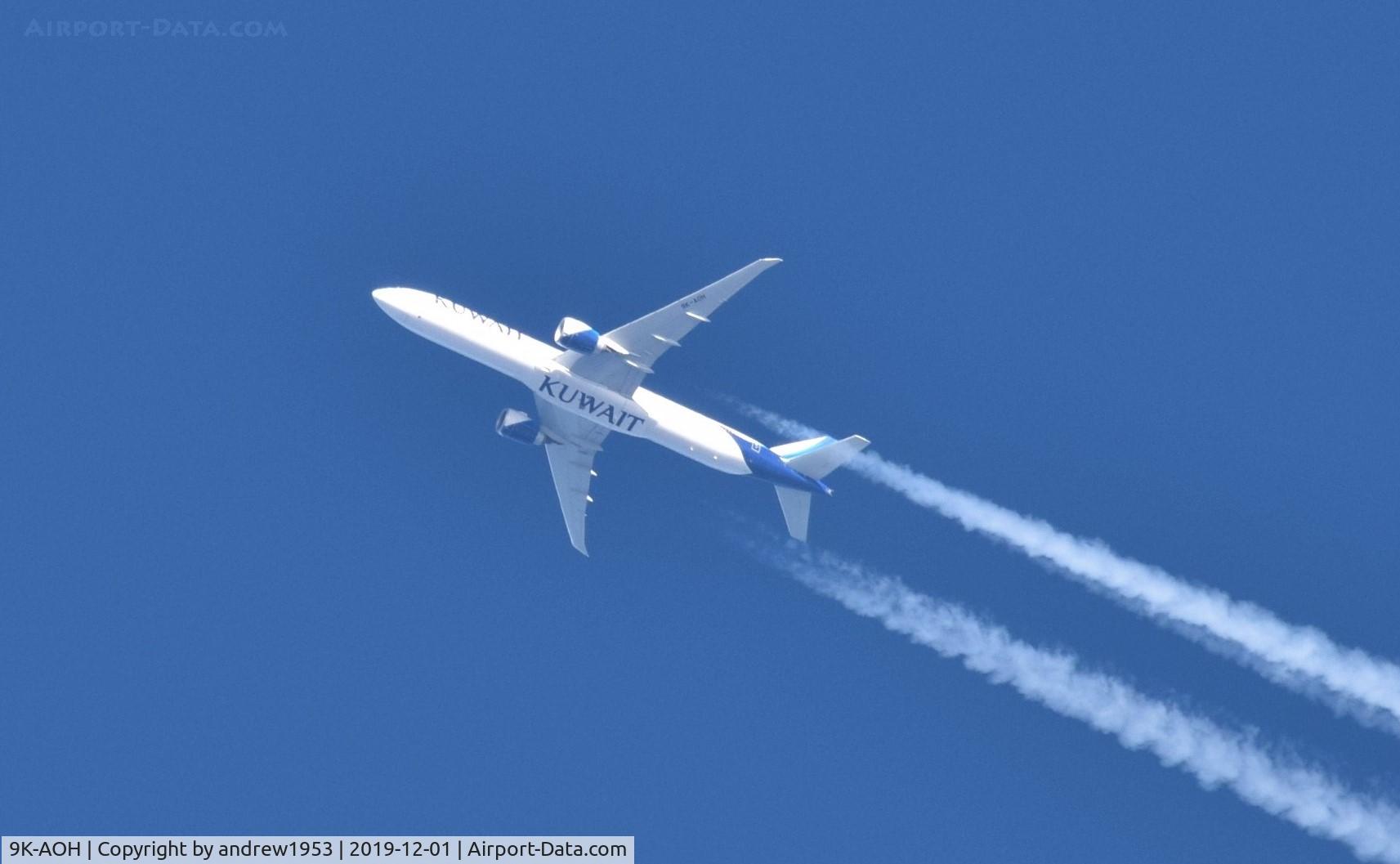 9K-AOH, 2017 Boeing 777-369/ER C/N 62565, 9K-AOH over the Bristol Channel.