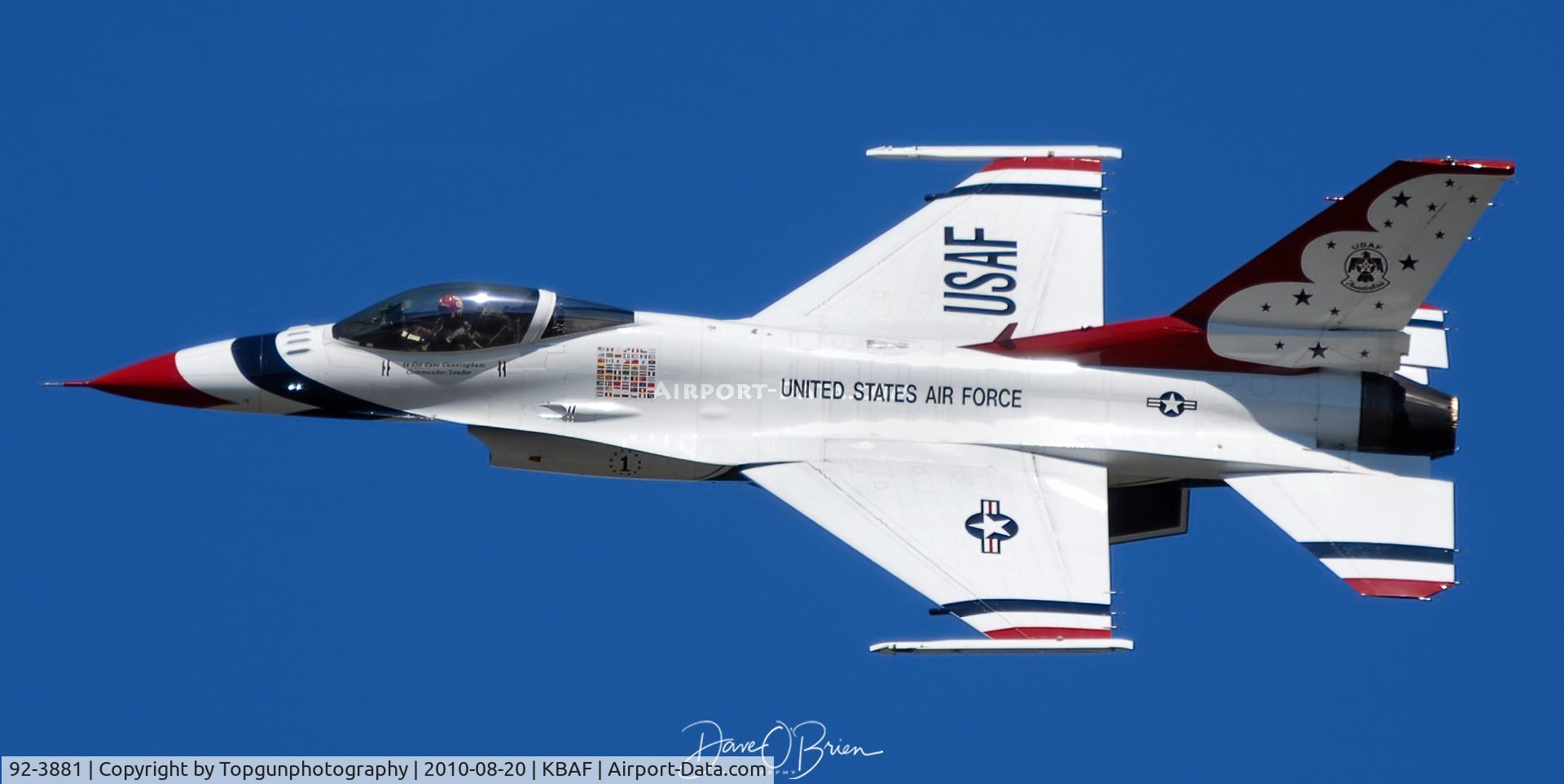 92-3881, 1992 General Dynamics F-16C Fighting Falcon C/N CC-123, Boss making a pass down the runway