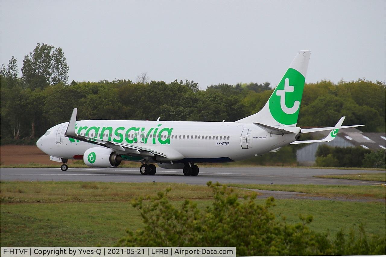 F-HTVF, 2017 Boeing 737-8K2 C/N 62160, Boeing 737-8K2, Lining up rwy 25L, Brest-Bretagne Airport (LFRB-BES)