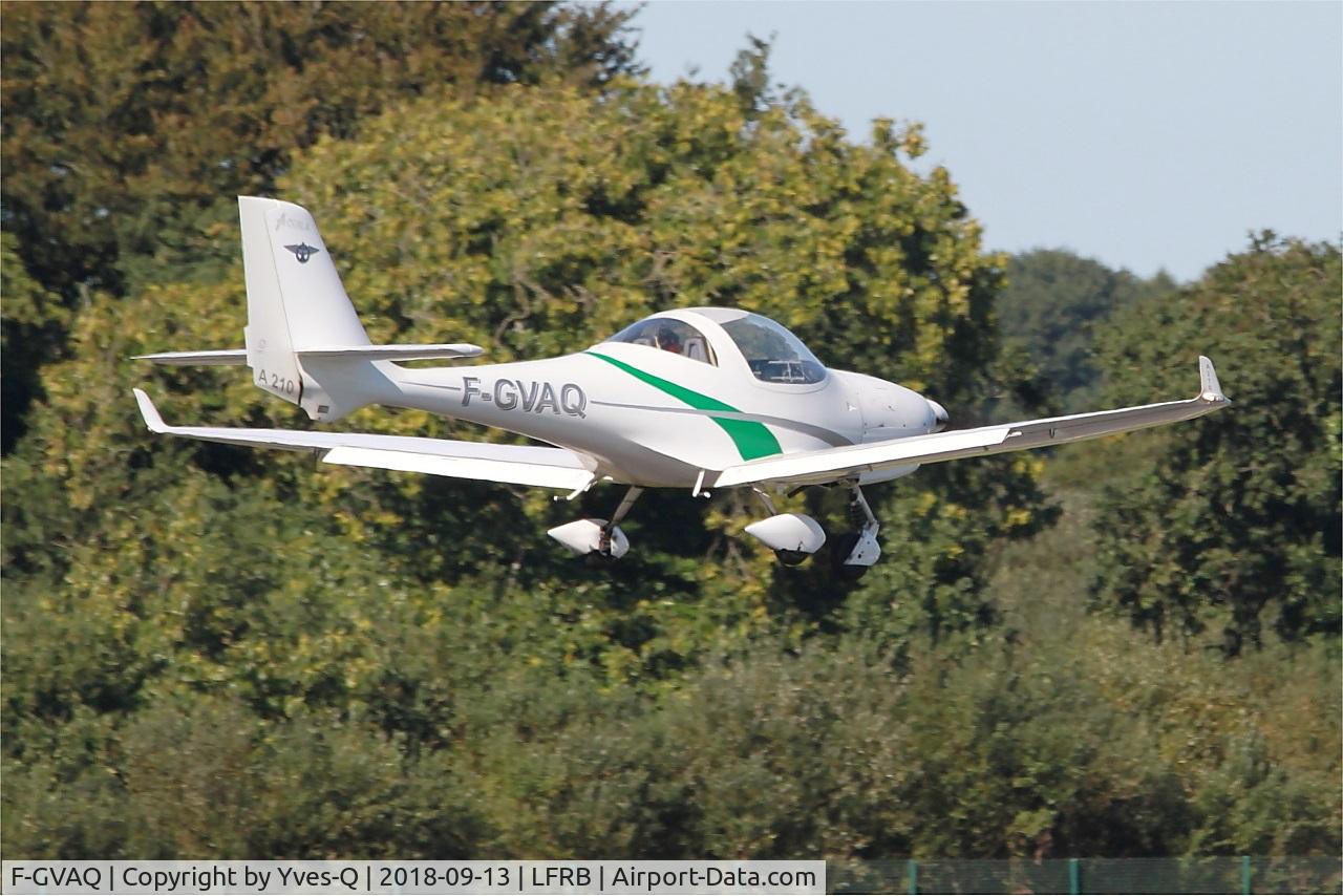 F-GVAQ, Aquila A210 (AT01) C/N AT01-104, Aquila A210 (AT01), Landing rwy 07R, Brest-Bretagne Airport (LFRB-BES)