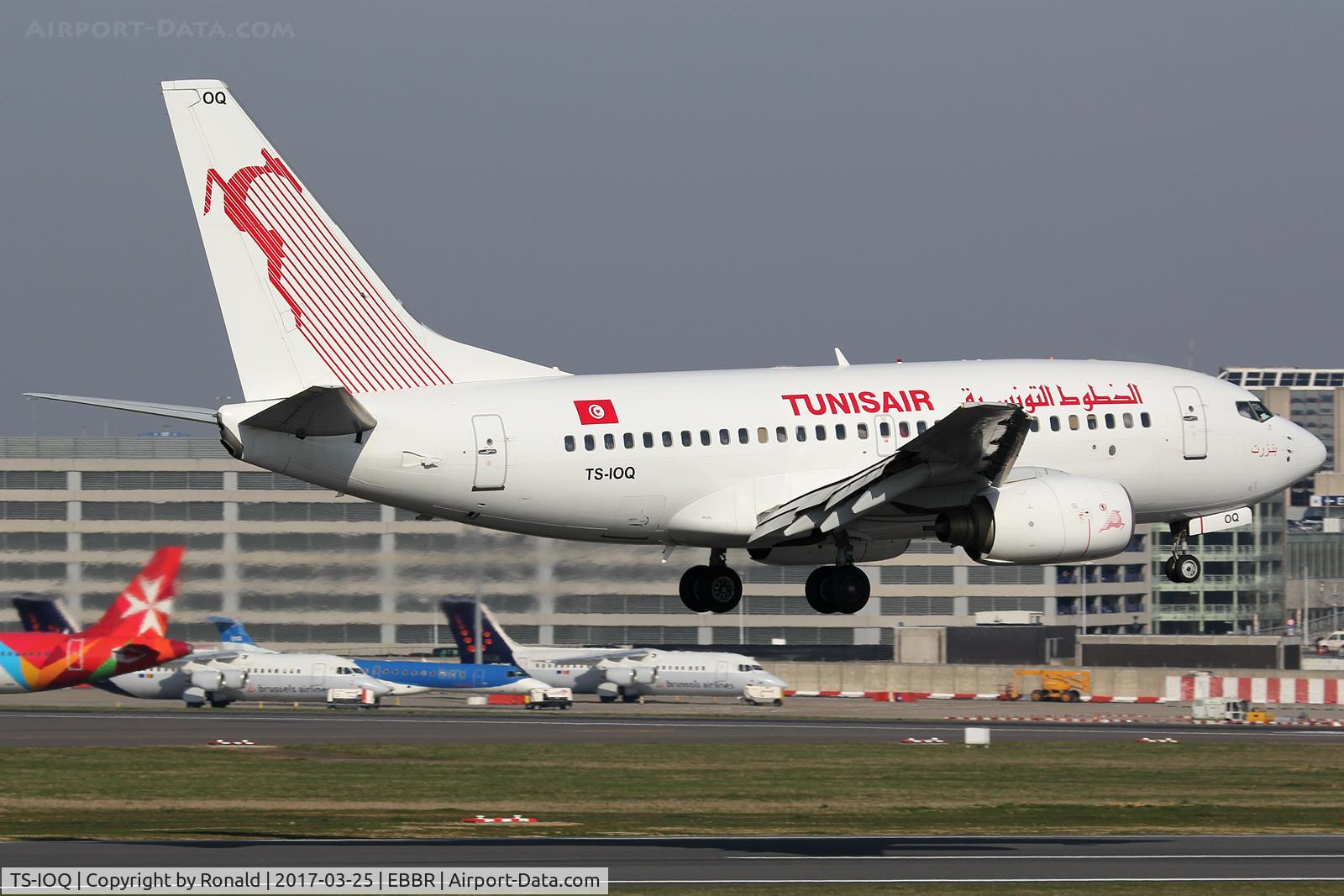 TS-IOQ, 2000 Boeing 737-6H3 C/N 29501, at bru