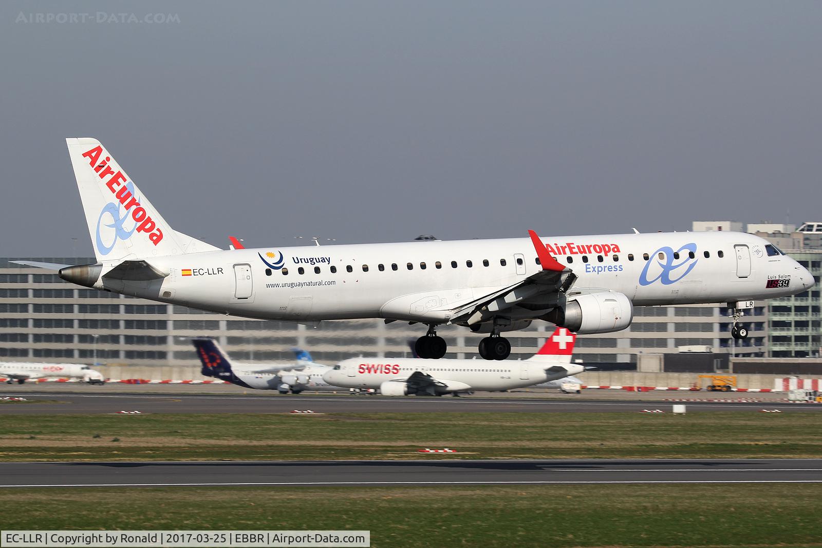 EC-LLR, 2011 Embraer 195LR (ERJ-190-200LR) C/N 19000452, at bru