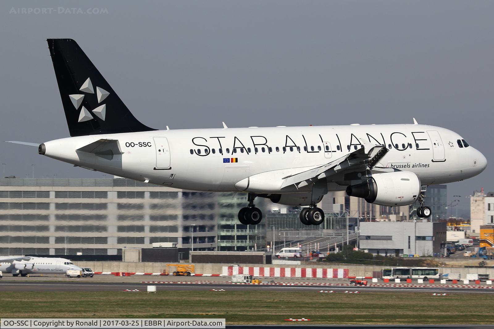 OO-SSC, 1999 Airbus A319-112 C/N 1086, at bru
