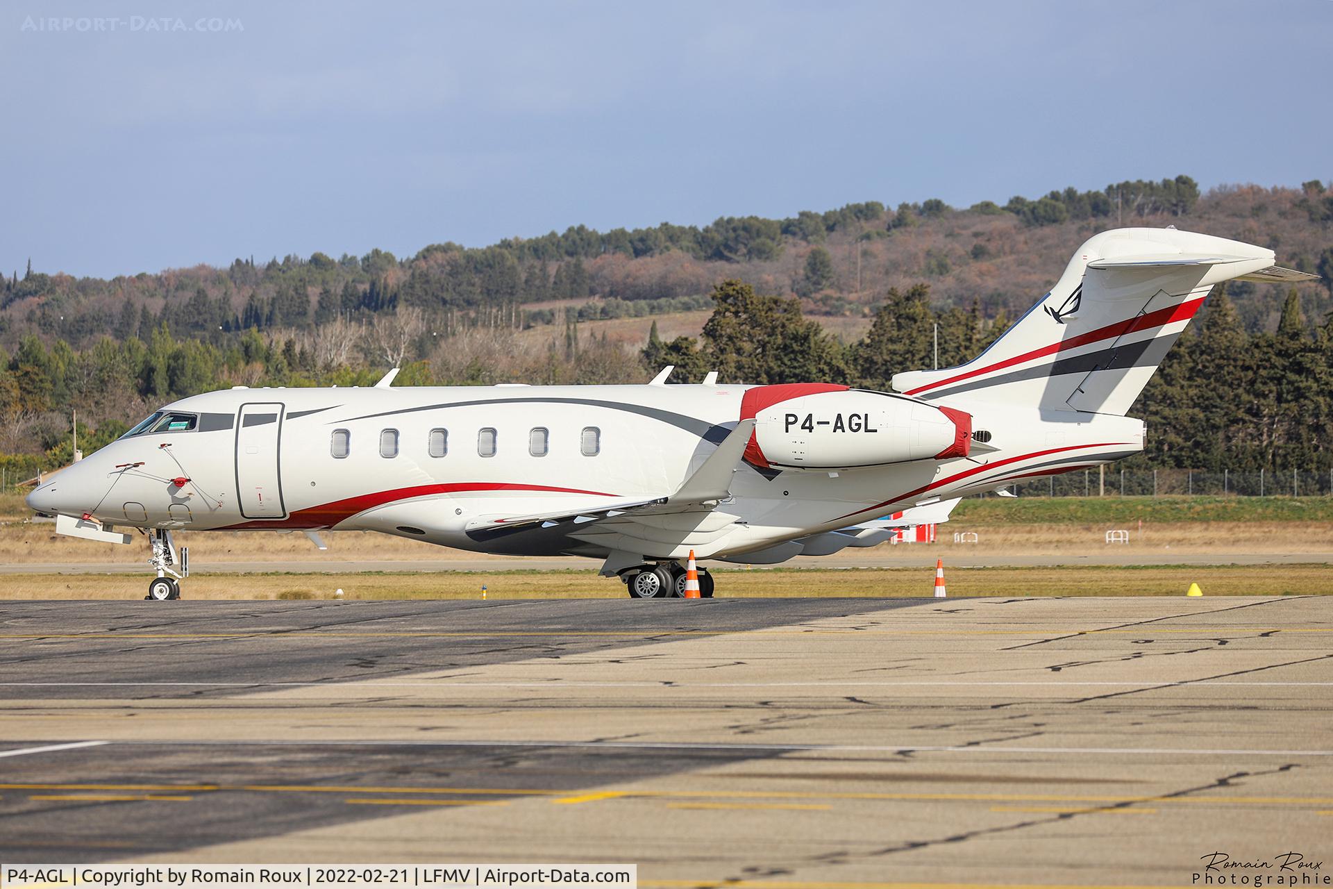 P4-AGL, 2015 Bombardier Challenger 350 (BD 100-1A10) C/N 20596, Parked