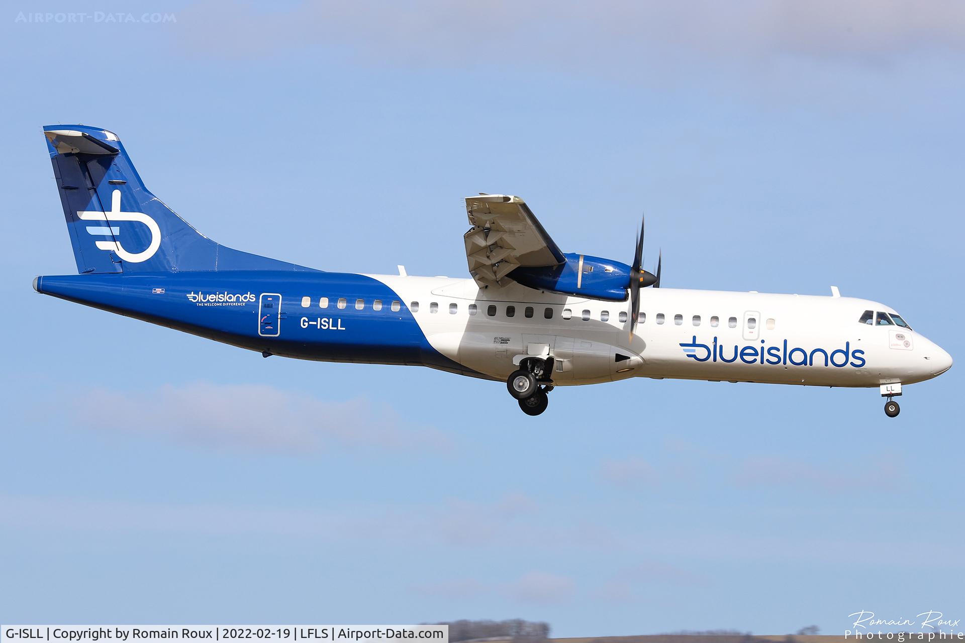 G-ISLL, 2002 ATR 72-212A C/N 696, Landing