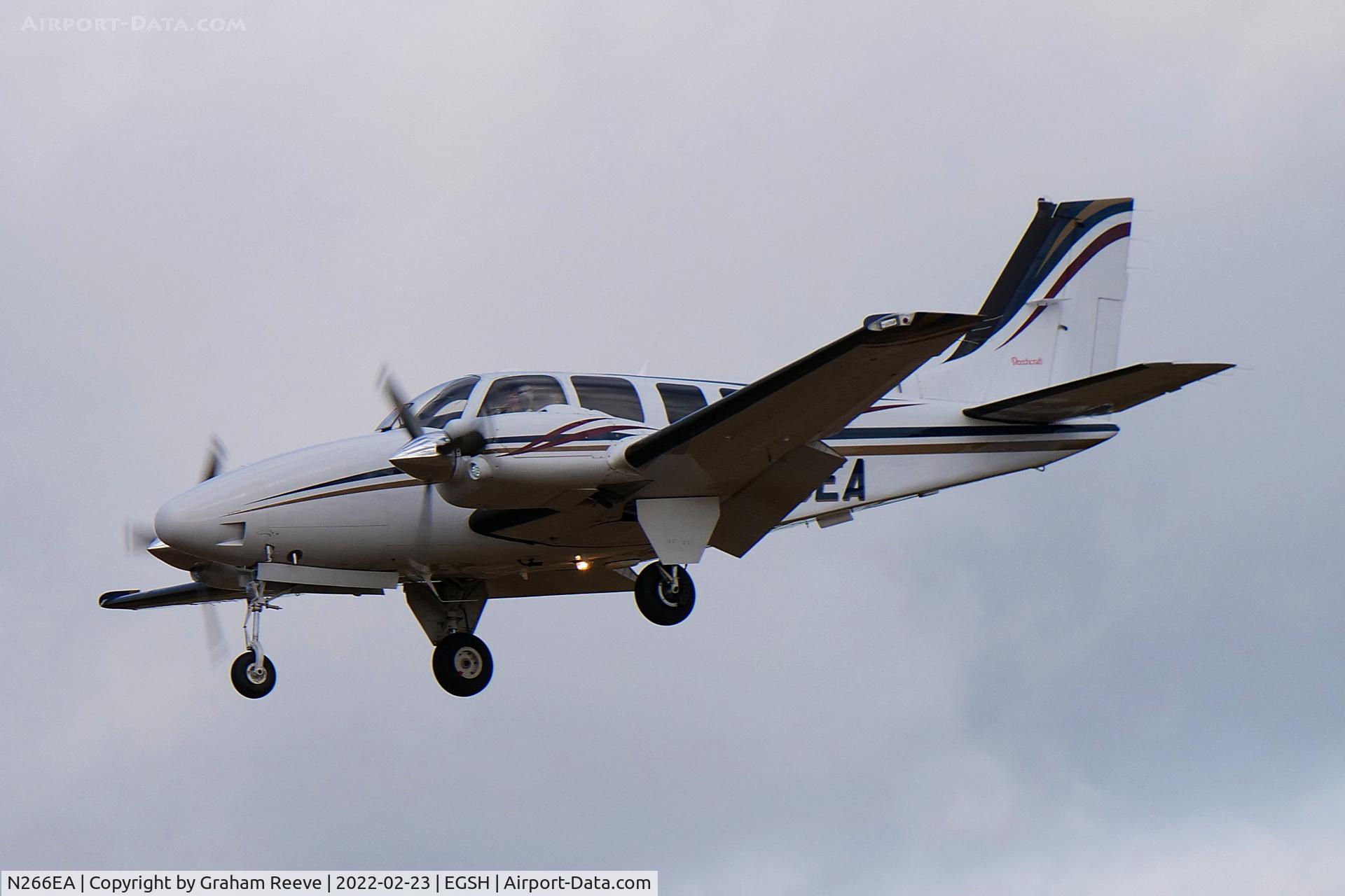 N266EA, Raytheon Aircraft Company 58 C/N TH-2031, Landing at Norwich.