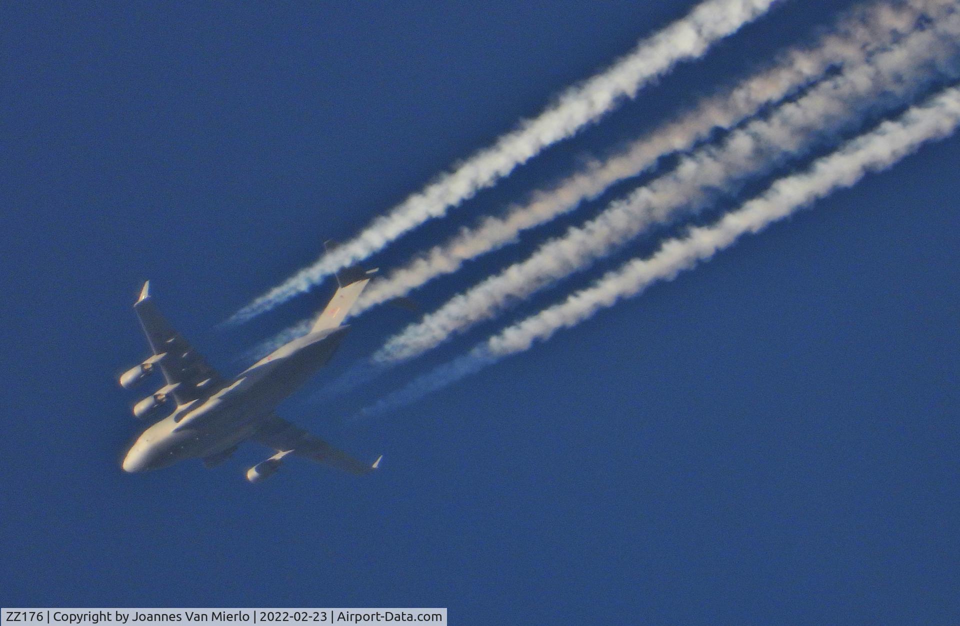 ZZ176, 2008 Boeing C-17A Globemaster III C/N F-190, Cruisin
g over Belgium heading home