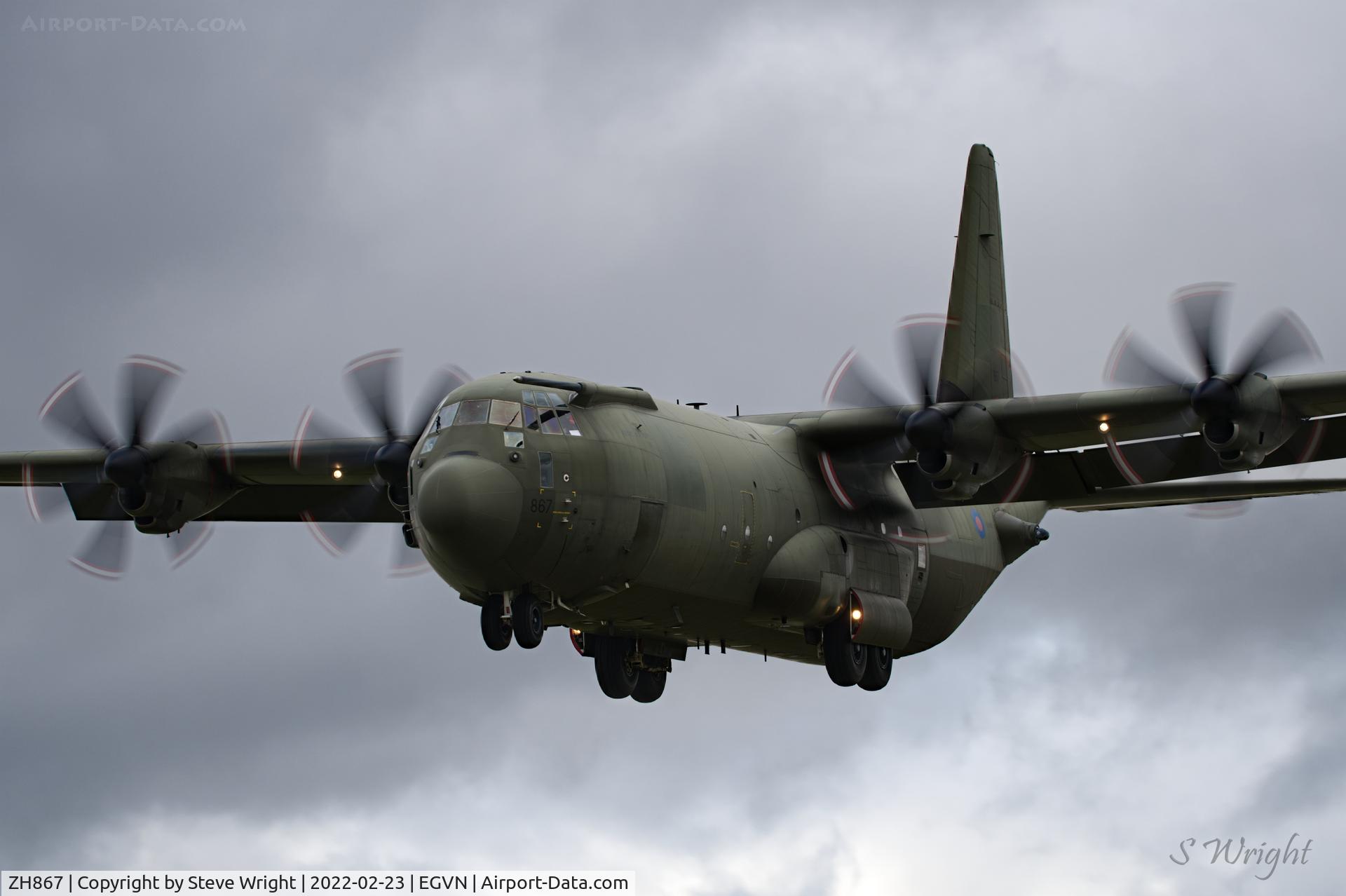 ZH867, 1997 Lockheed Martin C-130J-30 Hercules C.4 C/N 382-5416, RAF Brize Norton, Oxfordshire. UK