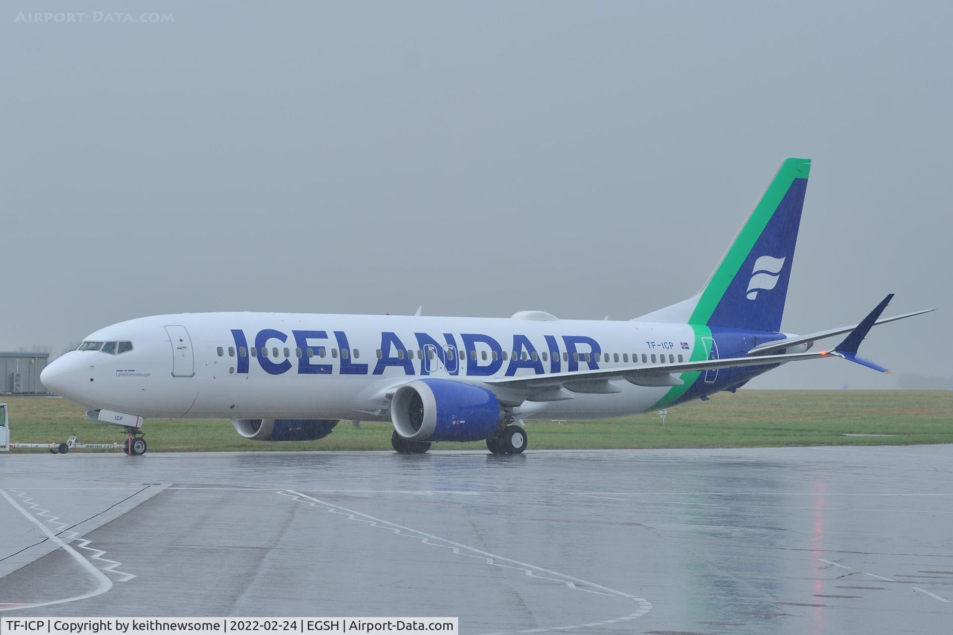 TF-ICP, 2019 Boeing 737-8 MAX C/N 44360, Removed from spray shop with later colour scheme.