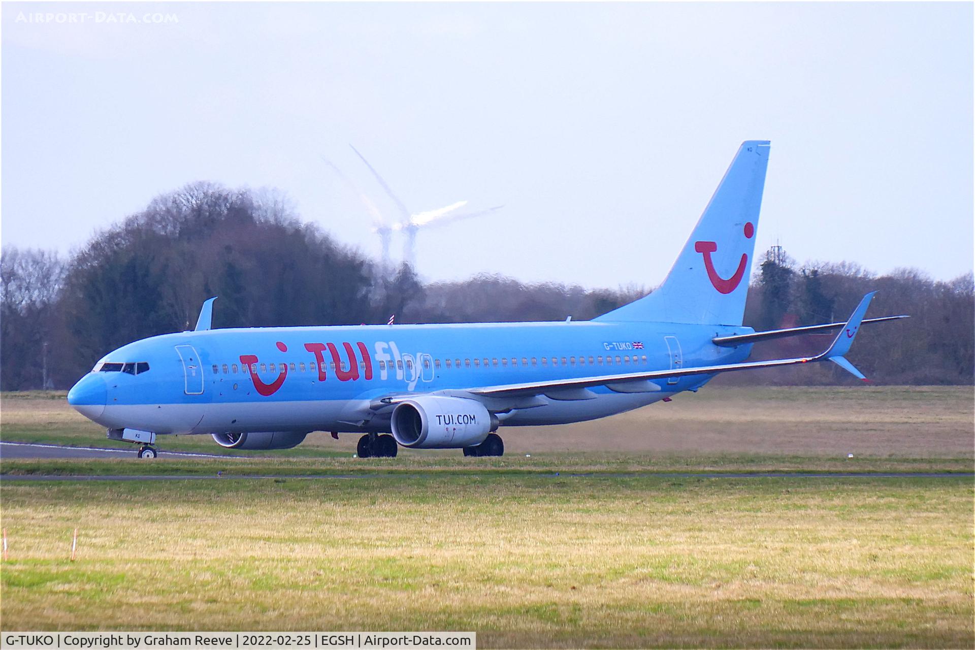 G-TUKO, 2011 Boeing 737-8K5 C/N 37259, Just landed at Norwich.