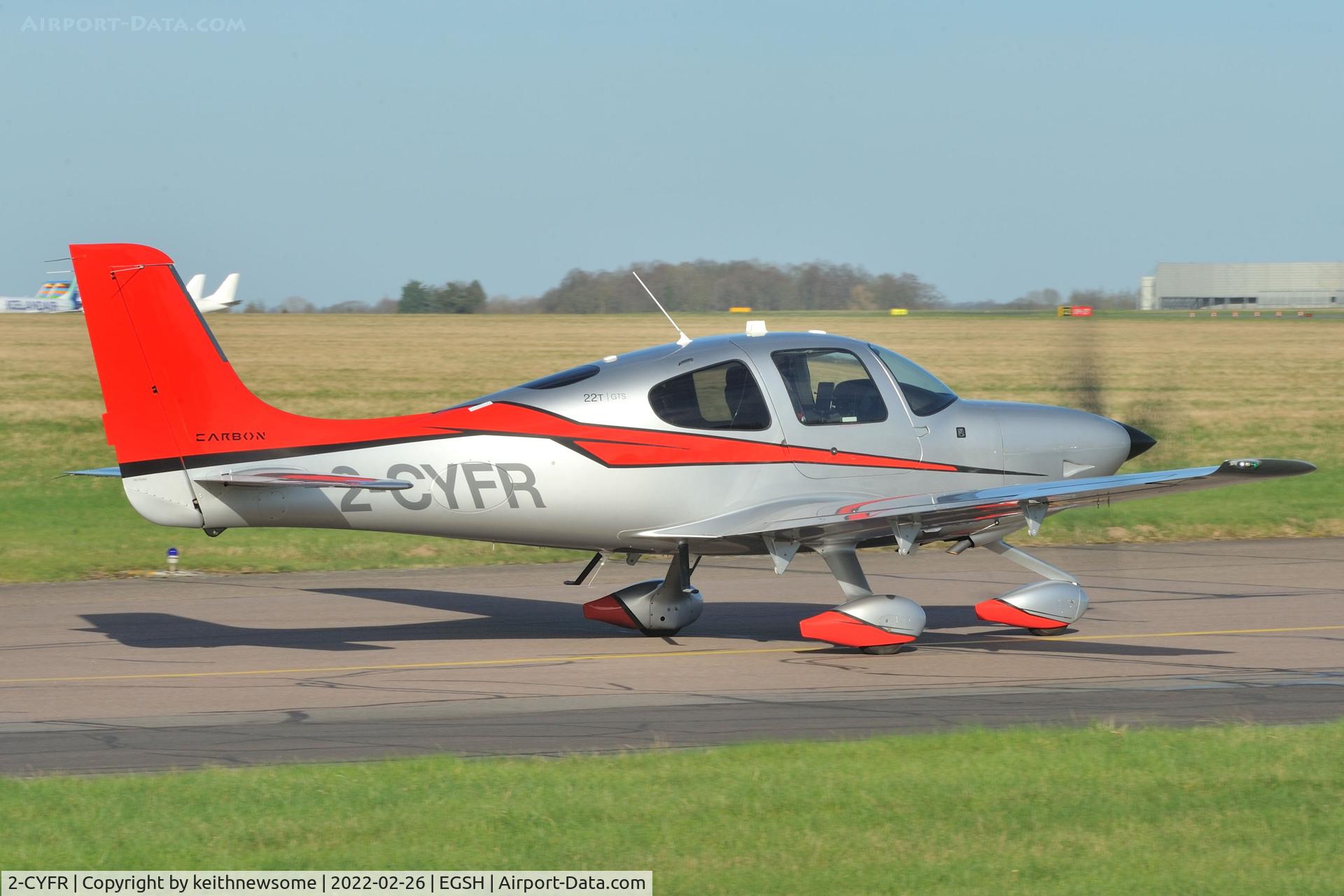 2-CYFR, 2015 Cirrus SR22T Perspective G5 C/N 1070, Leaving Norwich.