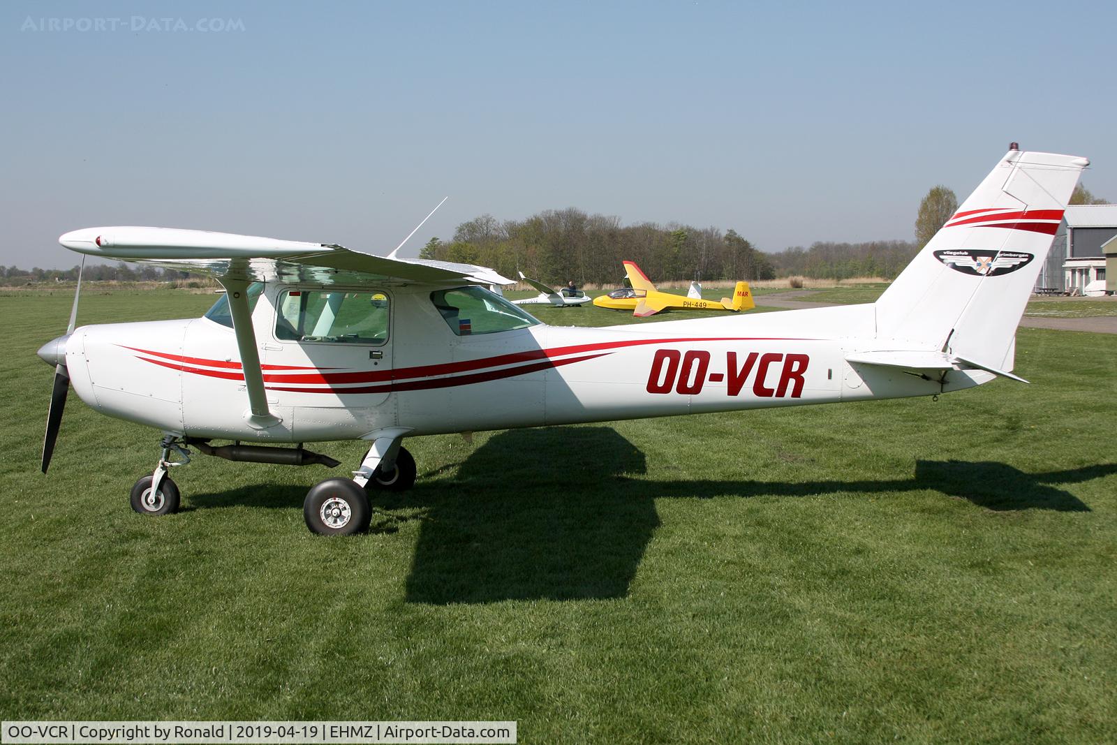 OO-VCR, 1979 Cessna 152 C/N 15283529, at ehmz