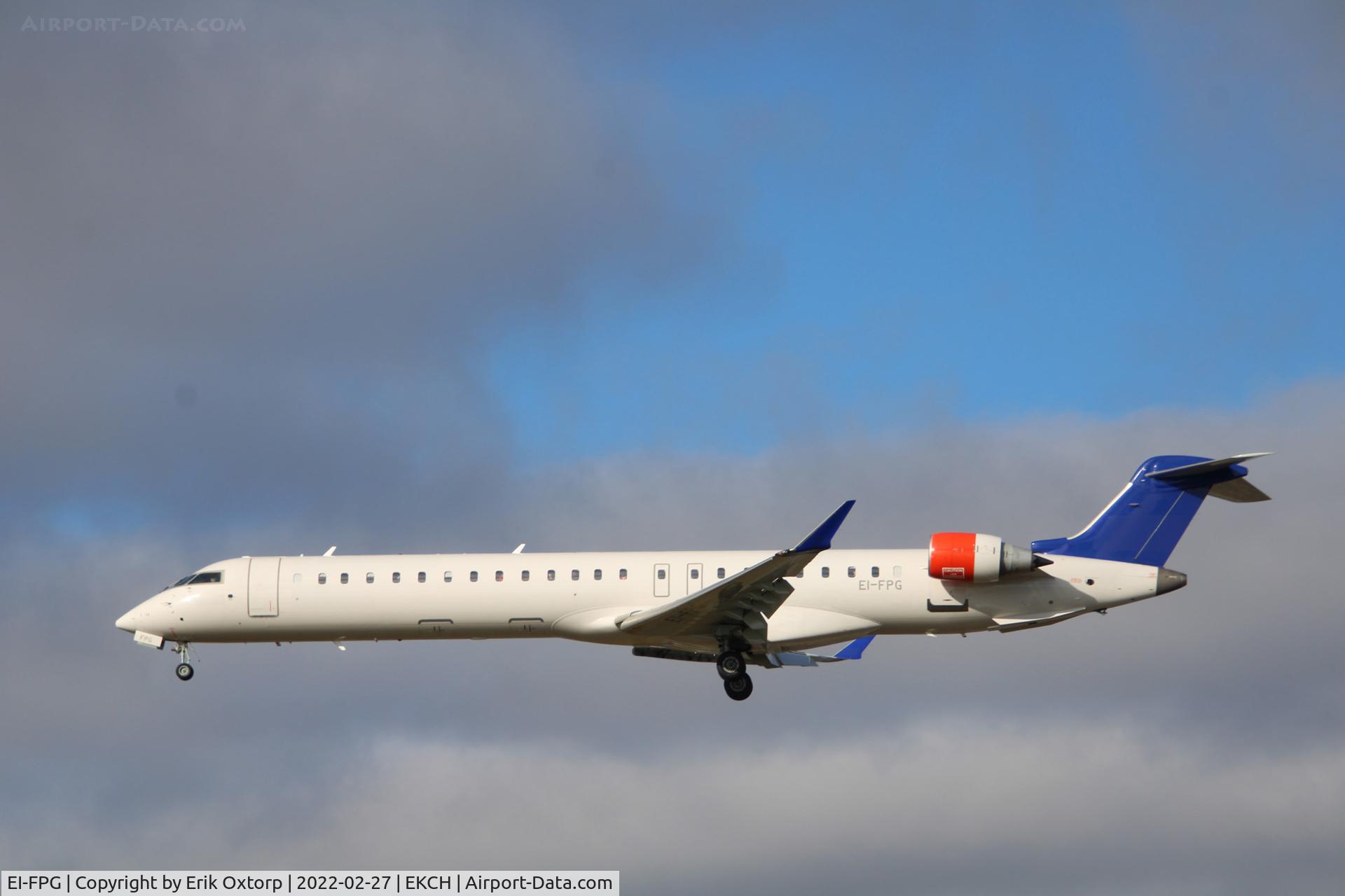 EI-FPG, 2016 Bombardier CRJ-900LR (CL-600-2D24) C/N 15406, EI-FPG in old SAS c/s without titles. Landing rw 22L