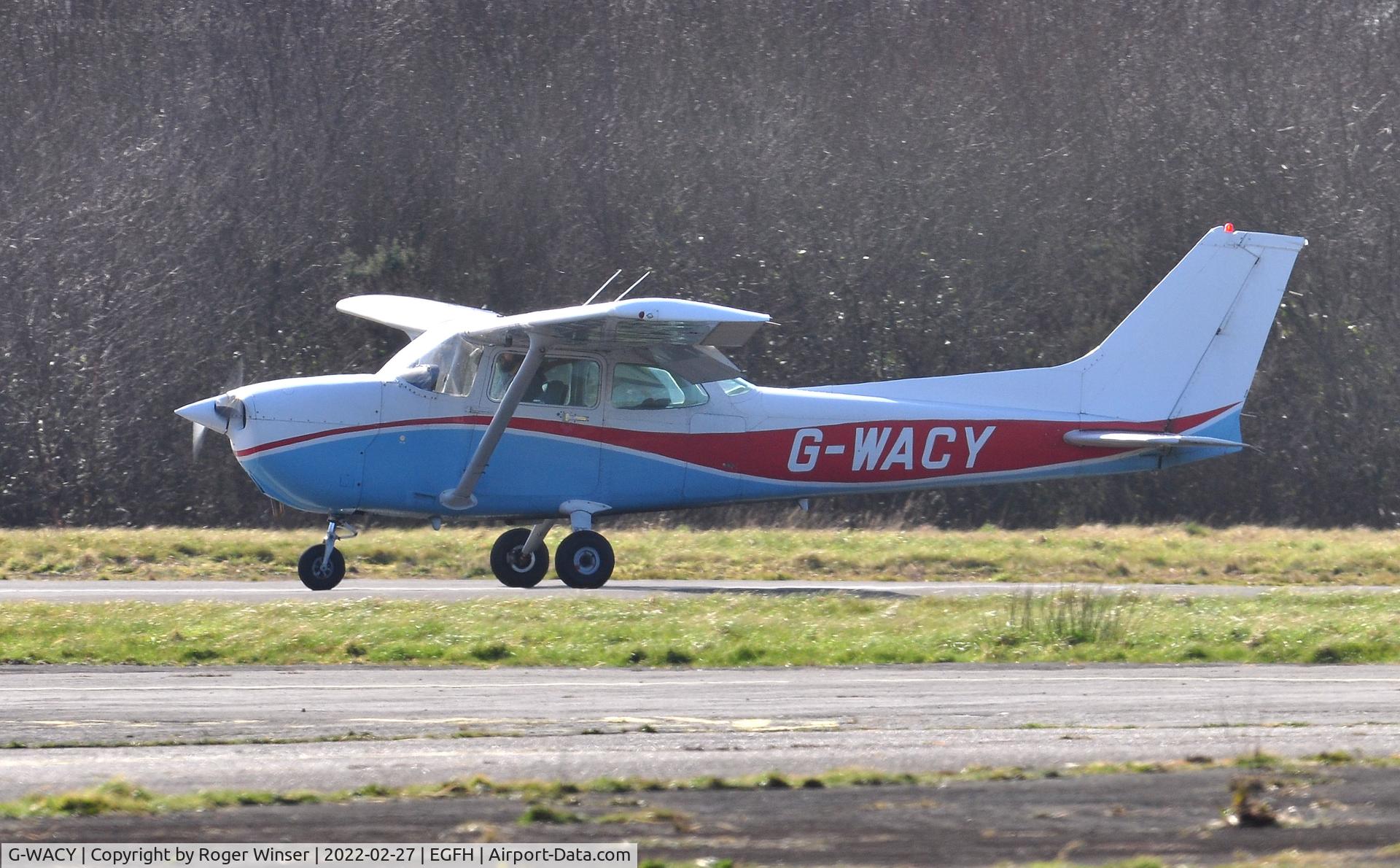 G-WACY, 1984 Reims Cessna F172P Skyhawk C/N 2217, Visiting Skyhawk.