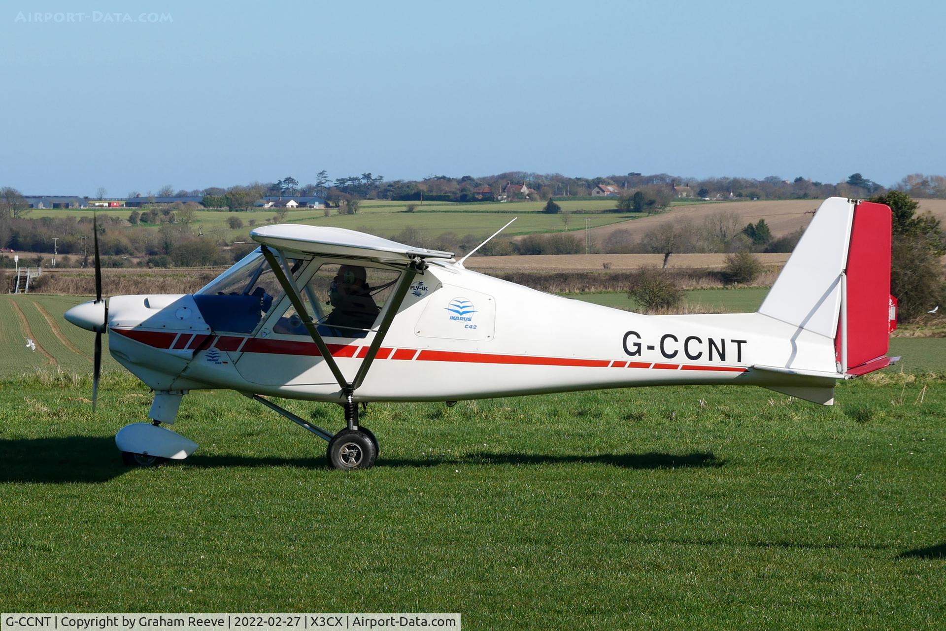 G-CCNT, 2003 Comco Ikarus C42 FB80 C/N 0311-6585, Departing from Northrepps.