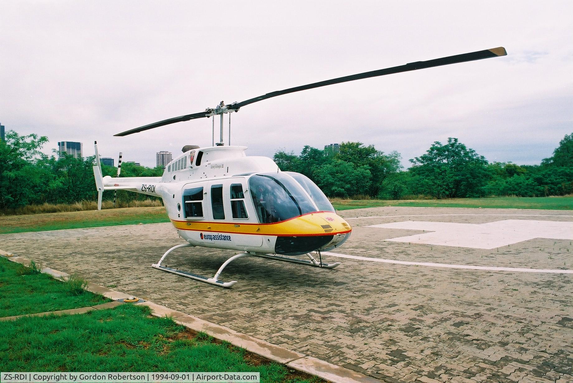 ZS-RDI, Bell 206L-3 LongRanger III C/N 51392, ZS-RDI at what was the HF Verwoerd Academic Hospital in Pretoria, South Africa