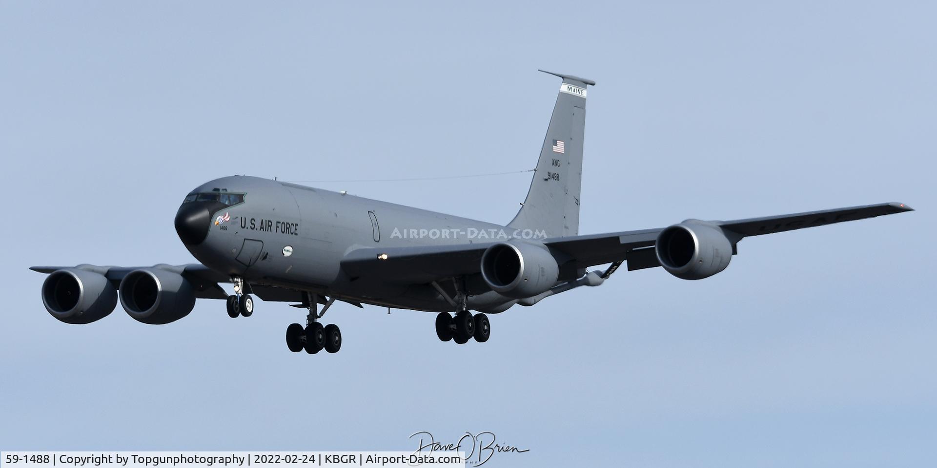 59-1488, 1959 Boeing KC-135R Stratotanker C/N 17976, MAINE85 inbound