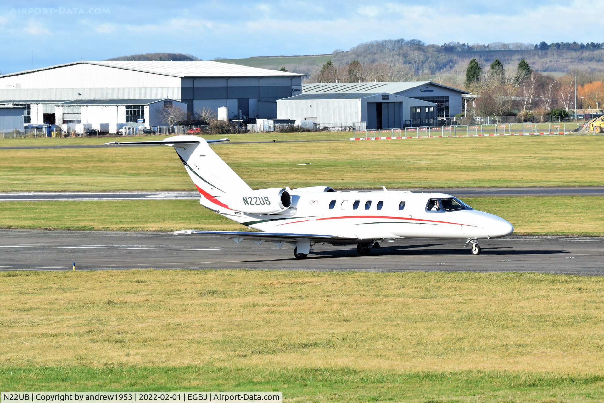 N22UB, 2014 Cessna 525C CitationJet CJ4 C/N 525C-0182, N22UB at Gloucestershire Airport.