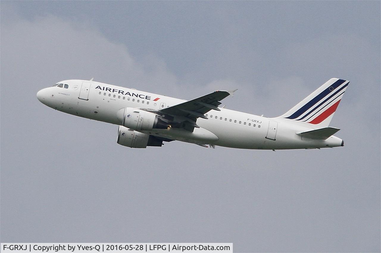 F-GRXJ, 2005 Airbus A319-115LR C/N 2456, Airbus A319-115LR, Climbing from rwy 08L, Roissy Charles De Gaulle airport (LFPG-CDG)