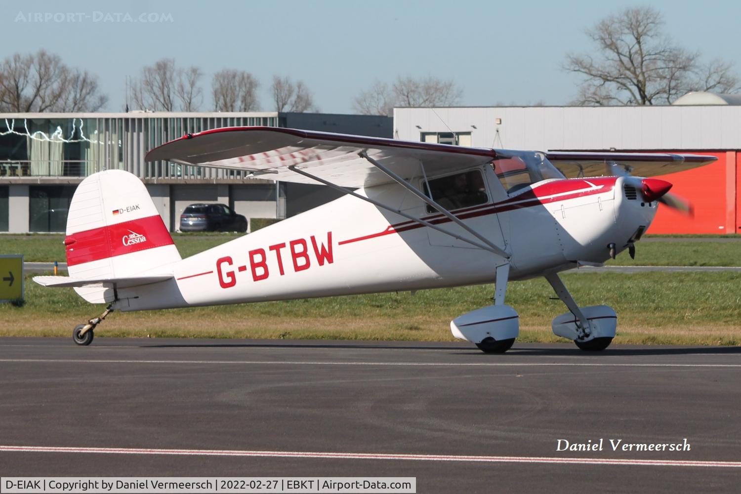 D-EIAK, 1947 Cessna 120 C/N 14220, Only the small registration D-EIAK on te tail is valid.
