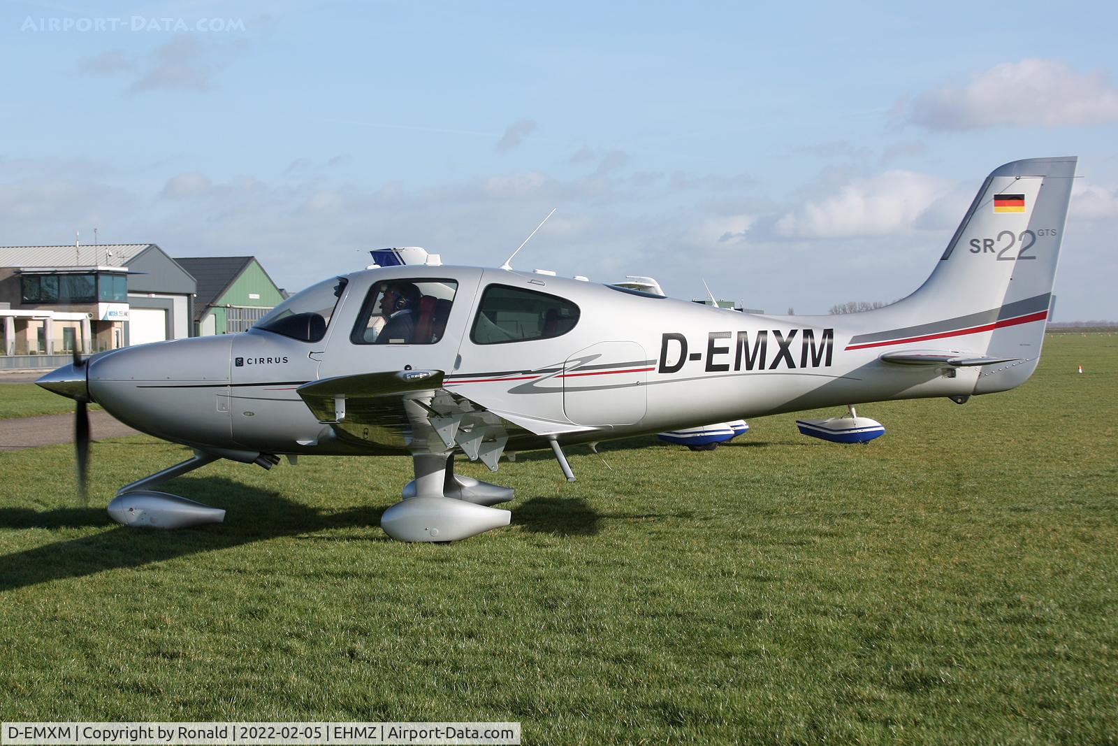 D-EMXM, Cirrus SR22-GTS G3 C/N 3740, at ehmz