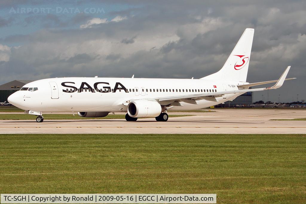 TC-SGH, 1998 Boeing 737-86J C/N 28068, at man