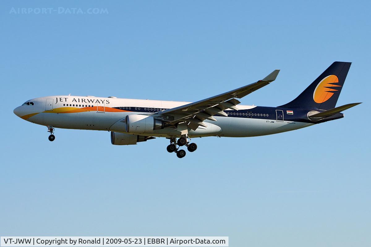 VT-JWW, 2007 Airbus A330-203 C/N 888, at bru