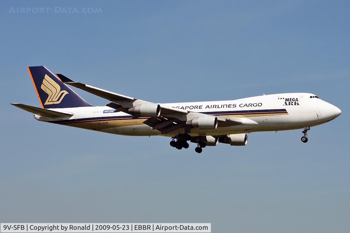 9V-SFB, 1994 Boeing 747-412F/SCD C/N 26561, at bru