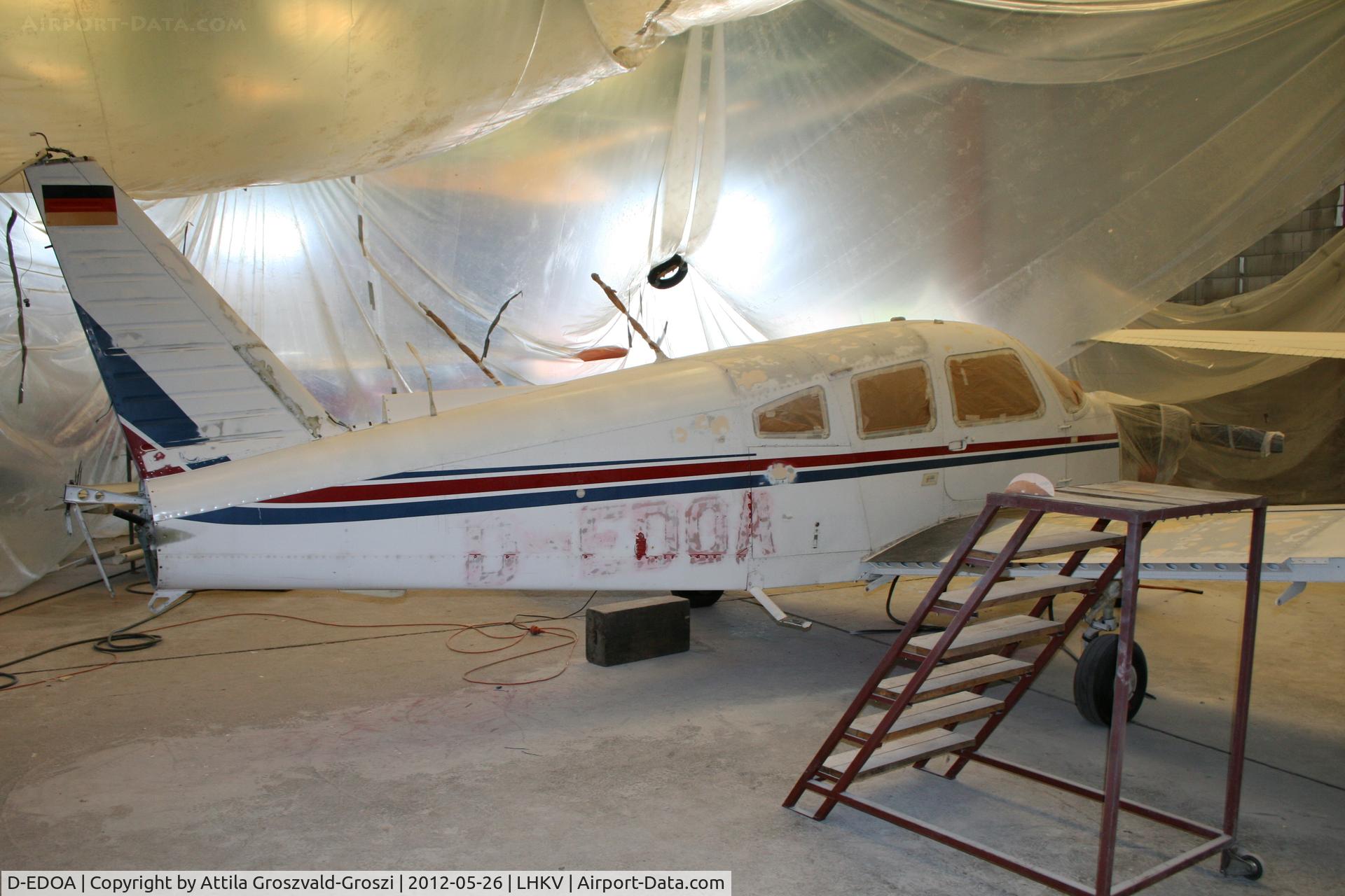 D-EDOA, 1978 Piper PA-28R-201 Cherokee Arrow III Cherokee Arrow III C/N 28R-7837298, LHKV - Kaposújlak Airport, Hungary