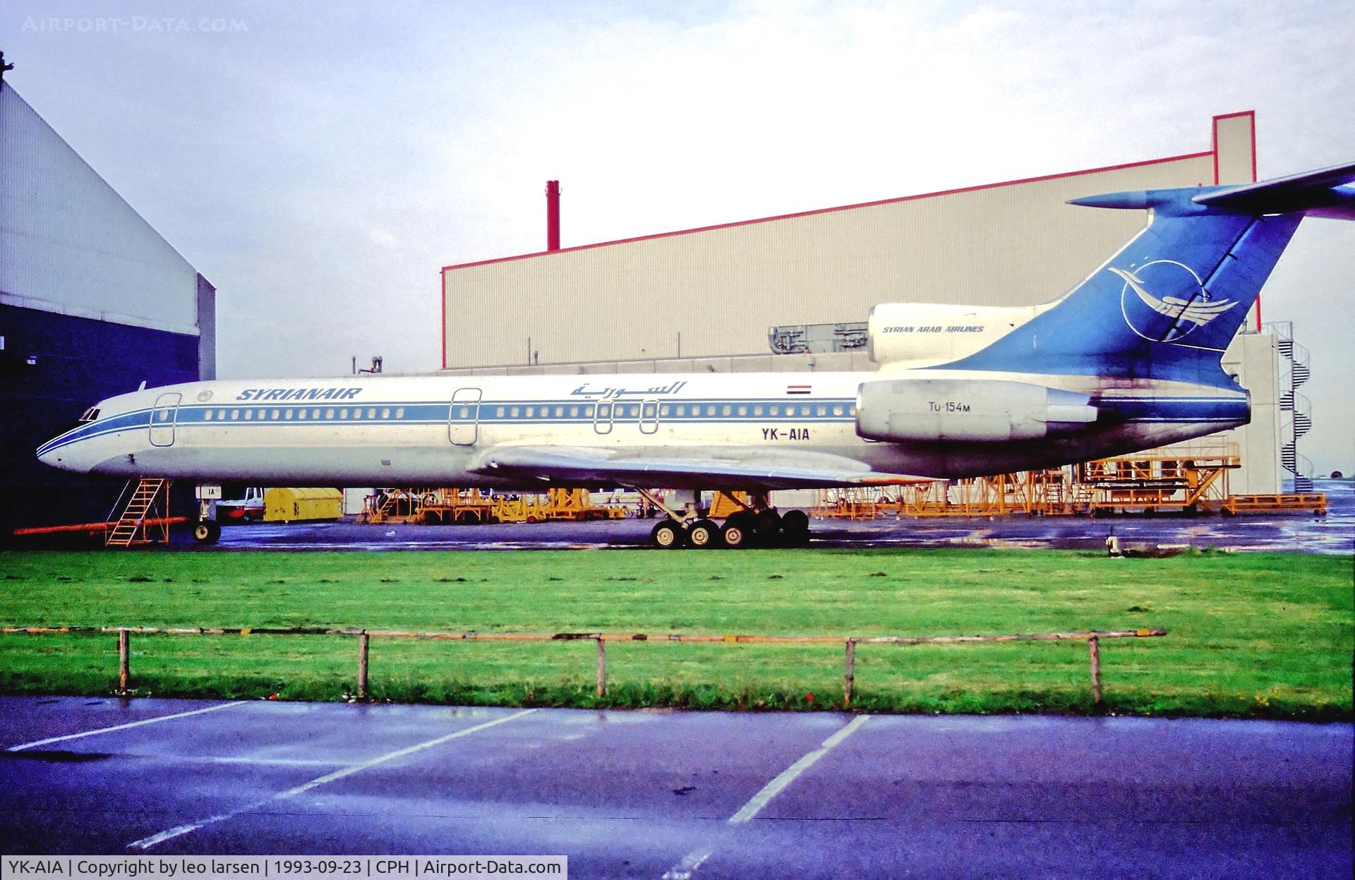 YK-AIA, 1985 Tupolev Tu-154M C/N 85A708, Copenhagen 23.9.1993