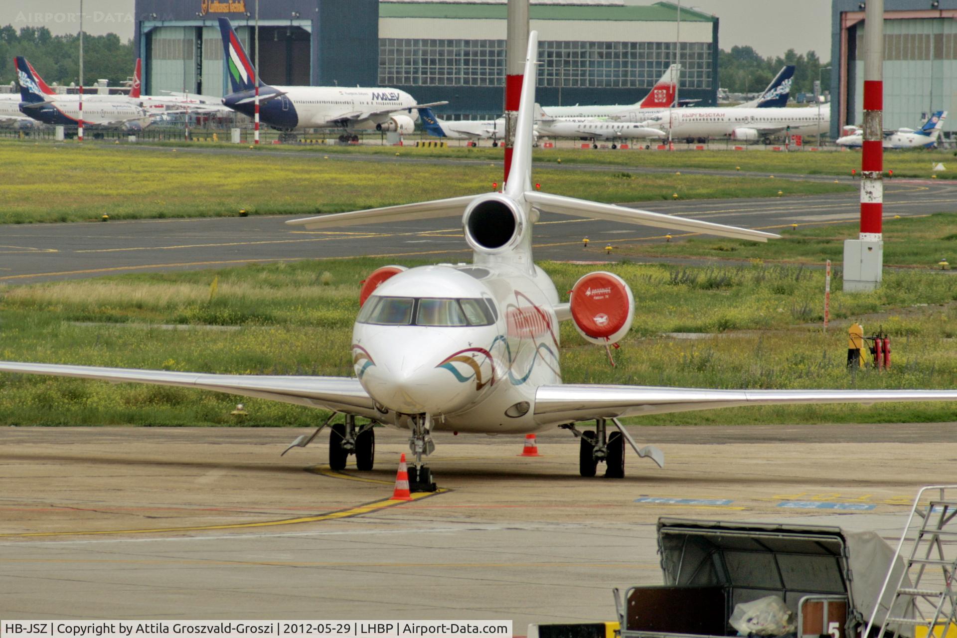 HB-JSZ, 2007 Dassault Falcon 7X C/N 004, LHBP - Budapest Airport-Ferihegy I. Hungary