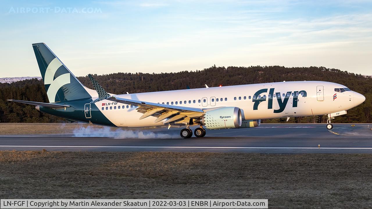 LN-FGF, 2022 Boeing 737-8 MAX C/N 43324, First commercial flight with Boeing 737-8 Max for Flyr AS.