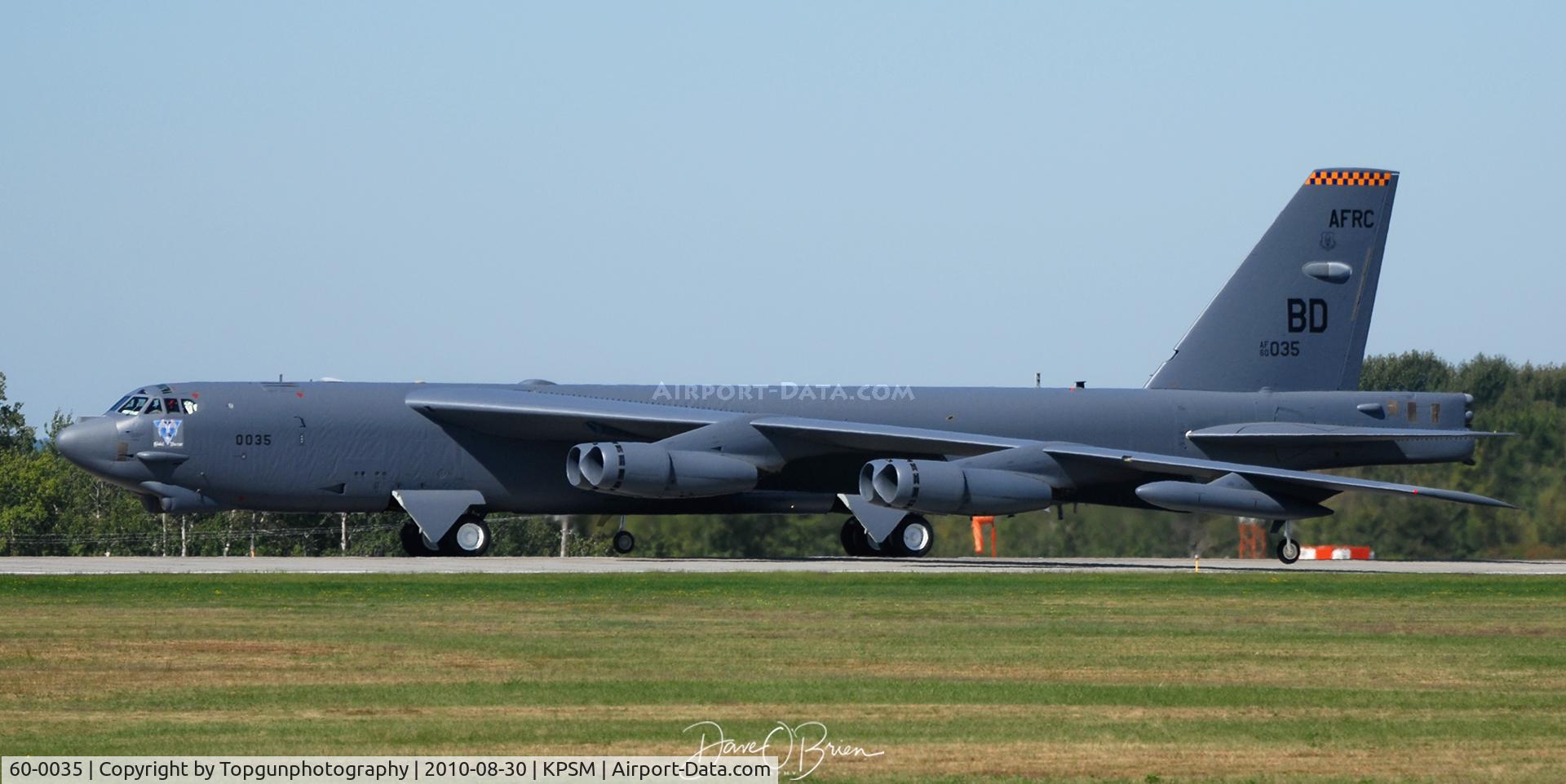 60-0035, 1960 Boeing B-52H Stratofortress C/N 464400, B-52 back taxing on RW16