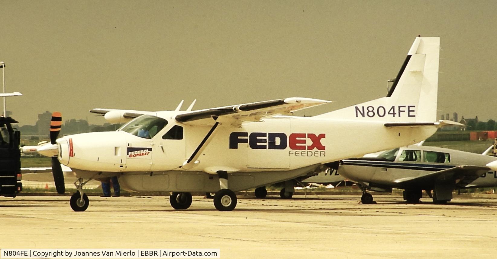 N804FE, 1987 Cessna 208B Super Cargomaster C/N 208B0039, Slide scan '90s