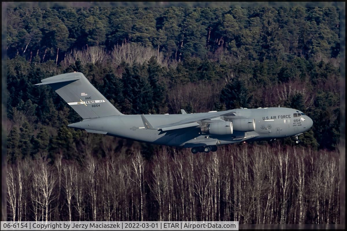 06-6154, 2006 Boeing C-17A Globemaster III C/N P-154, 06-6154 (The Spirit of Solano), 2006 Boeing C-17A Globemaster III, c/n: P-154