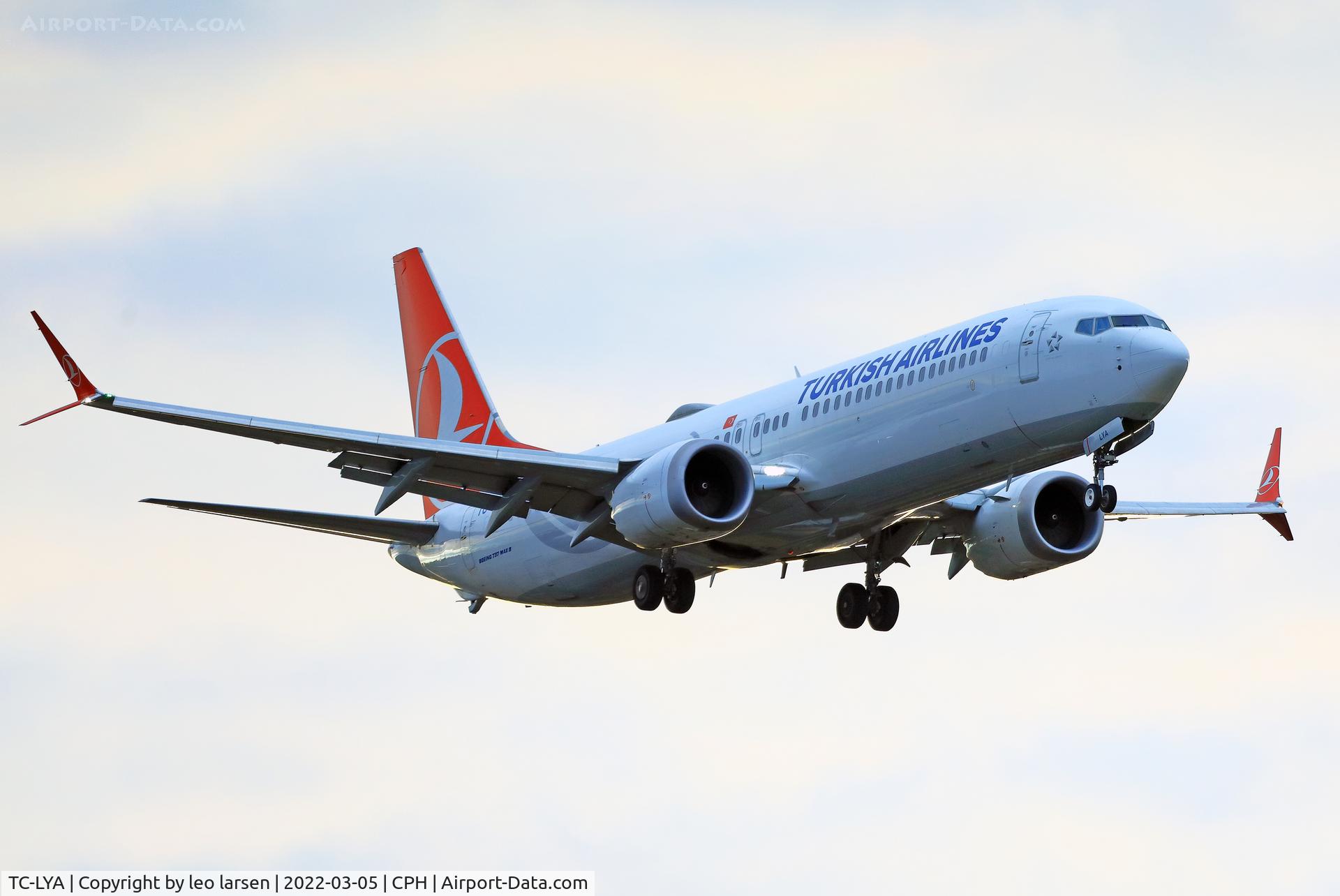 TC-LYA, 2019 Boeing 737-9 MAX C/N 60062, Copenhagen 5.3.2022