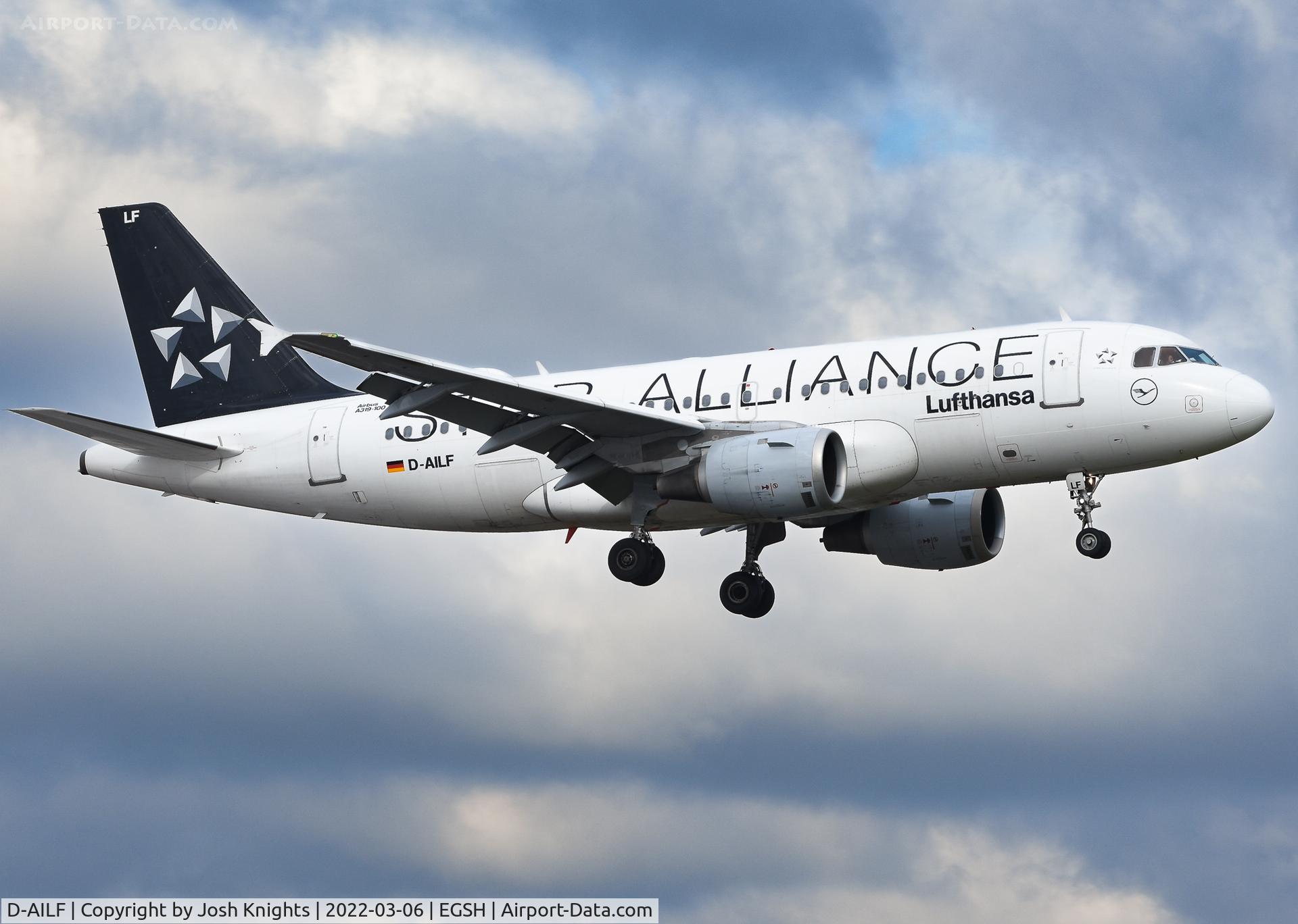 D-AILF, 1996 Airbus A319-114 C/N 636, Arriving For Respray.