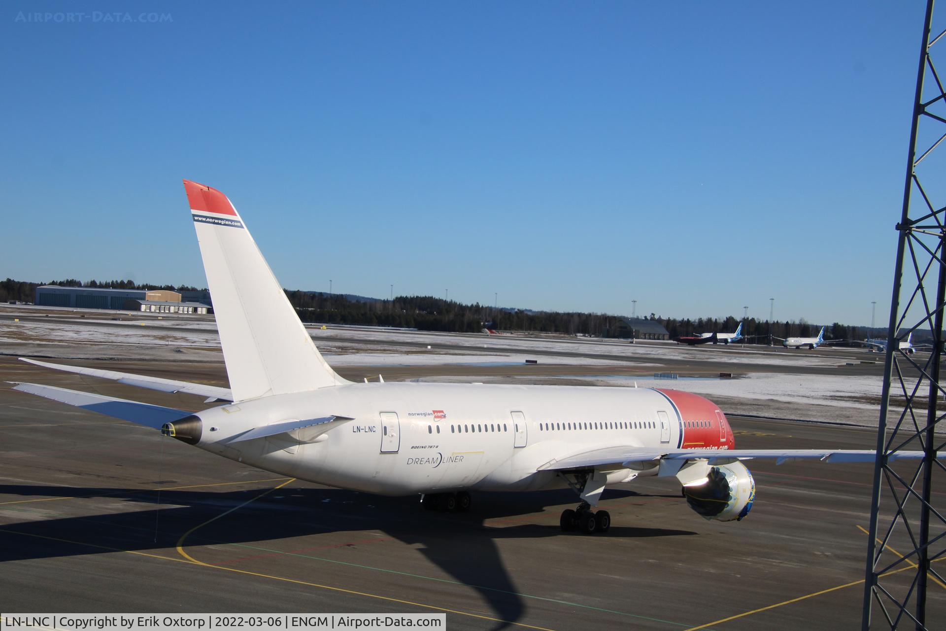 LN-LNC, 2013 Boeing 787-8 Dreamliner C/N 34795, LN-LNC in OSL
